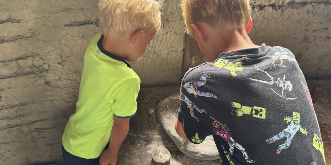 PreHistorisch Dorp Eindhoven doet tablet vergeten