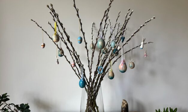 Paasversiering houdt herinnering levend