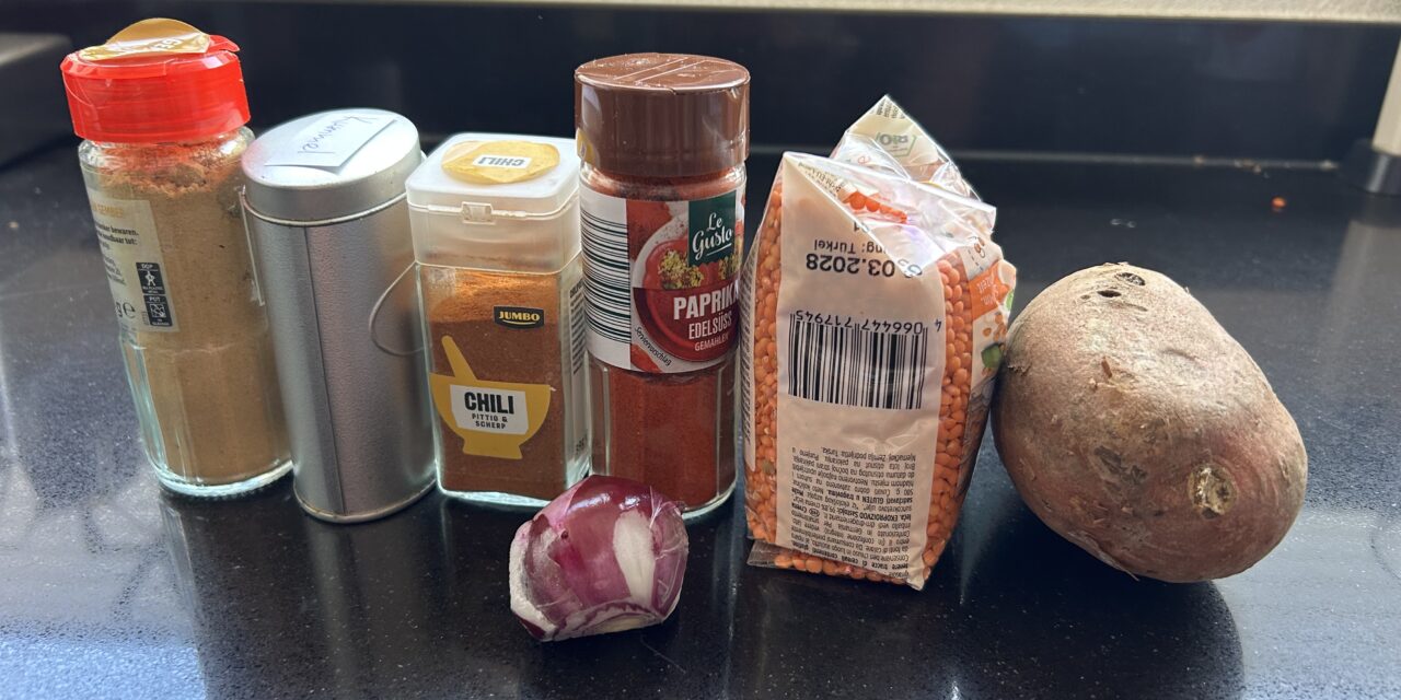 Gezond en goedkoop: linzensoep en salade
