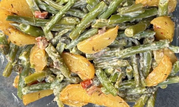 Gezond en goedkoop: sperziebonen-aardappelsalade